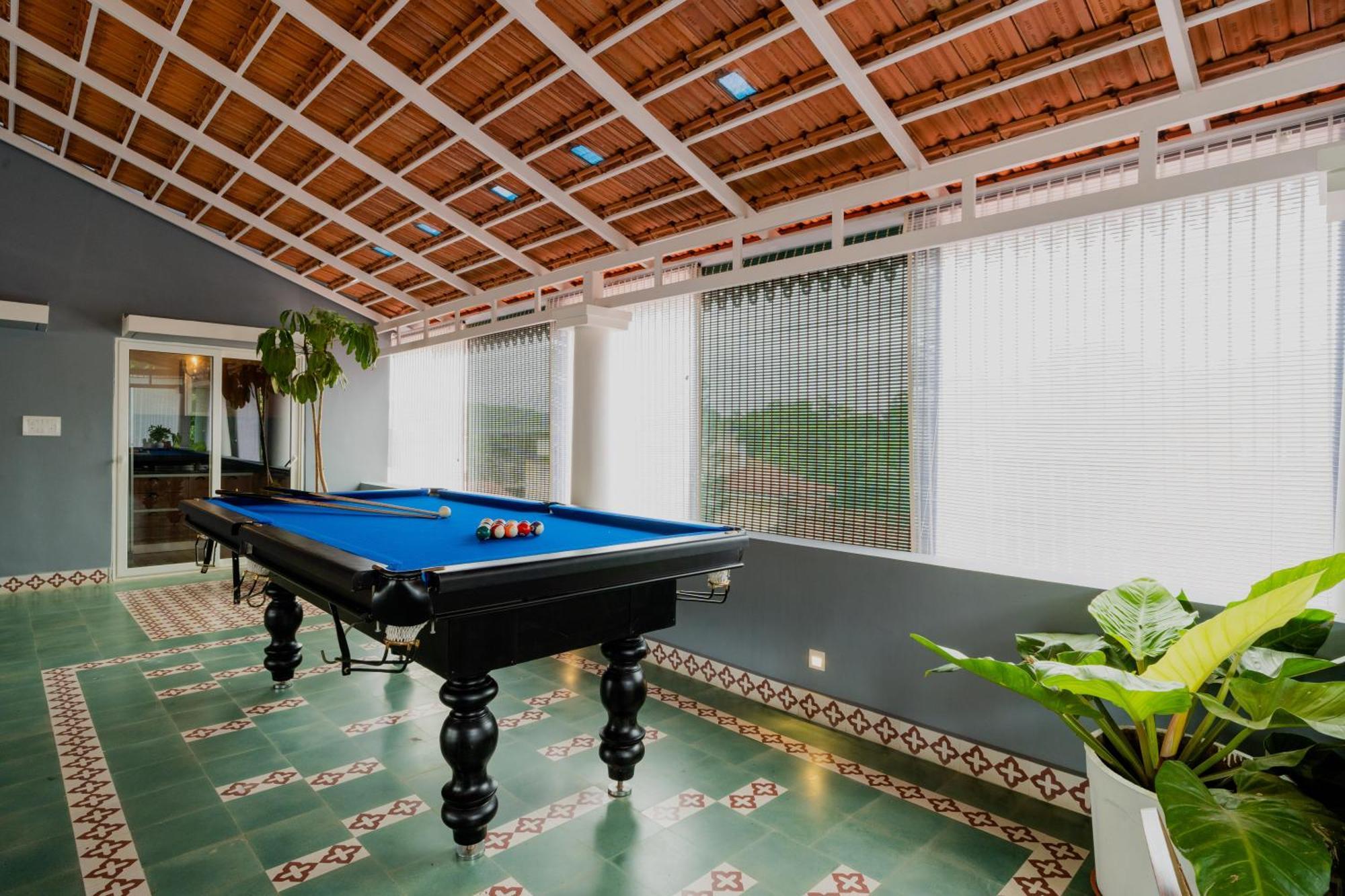 Elivaas 5 Bhk With Pvt Pool, Entertainment Room & Glass House - Bludoor Marmagao Exterior foto